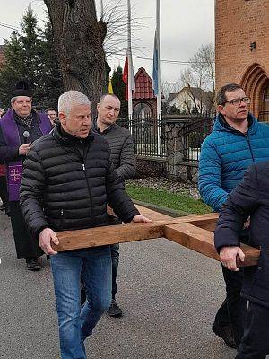 Droga Krzyżowa ulicami Brzeźna Lęborskiego