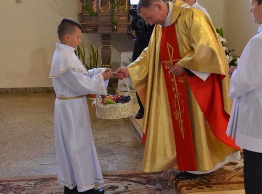 UROCZYSTOŚĆ I KOMUNII ŚWIĘTEJ