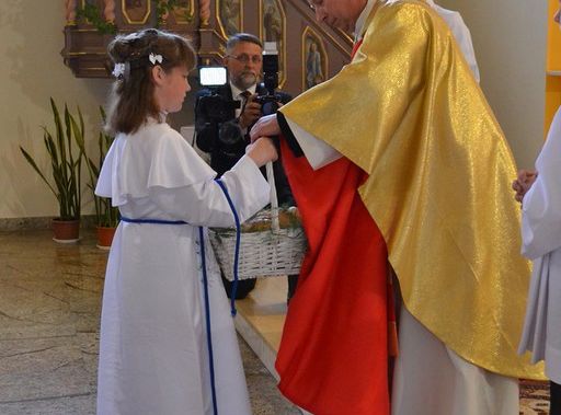 UROCZYSTOŚĆ I KOMUNII ŚWIĘTEJ