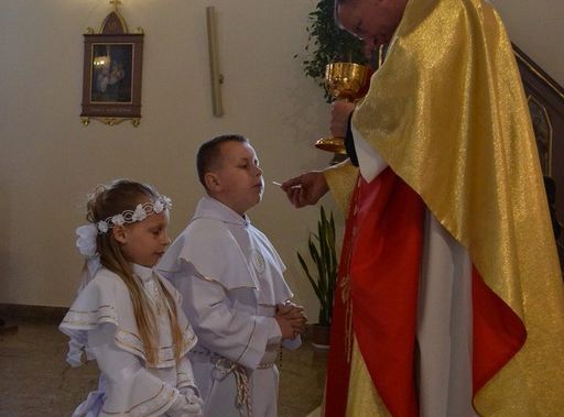 UROCZYSTOŚĆ I KOMUNII ŚWIĘTEJ