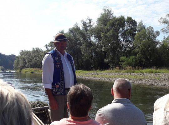 WYPRAWA Z ZAPRZYJAŹNIONĄ PARAFIĄ