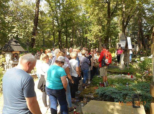 WYPRAWA Z ZAPRZYJAŹNIONĄ PARAFIĄ