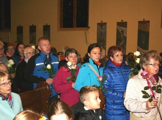 PEREGRYNACJA FIGURY MATKI BOŻEJ FATIMSKIEJ