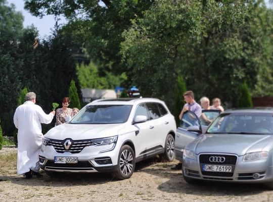 Akcja św. Krzysztof - 1 grosz za 1 km i poświęcenie pojazdów parafian