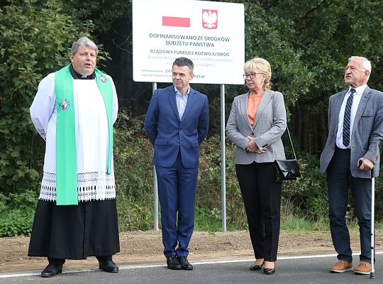 Przebudowano drogę w naszej parafii