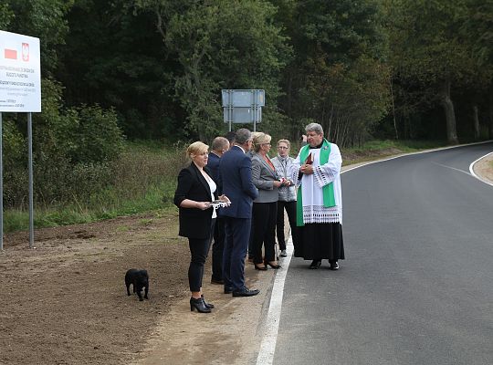 Przebudowano drogę w naszej parafii