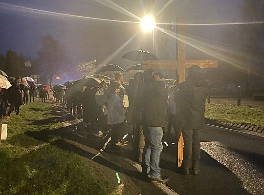 Droga krzyżowa ulicami Brzeźna Lęborskiego