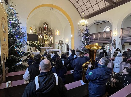 Wspólne kolędowanie z Gminną Orkiestrą Dętą