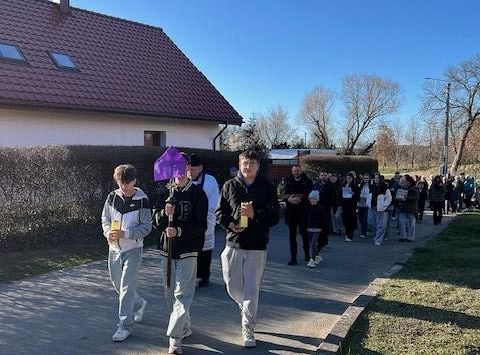 Droga Krzyżowa ulicami Brzeźna Lęborskiego.