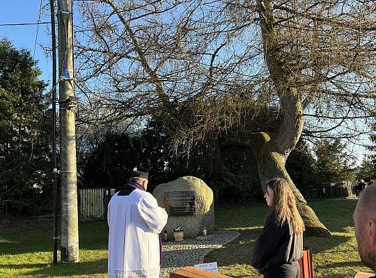 Droga Krzyżowa ulicami Brzeźna Lęborskiego.