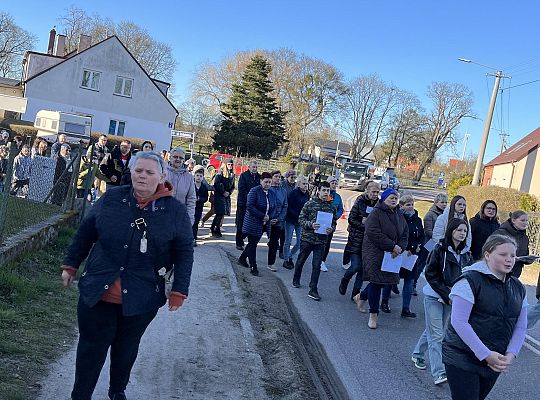 Droga Krzyżowa ulicami Brzeźna Lęborskiego.