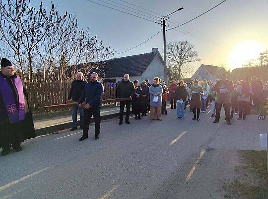 Droga Krzyżowa ulicami Brzeźna Lęborskiego