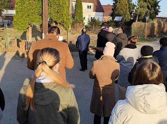 Droga Krzyżowa ulicami Brzeźna Lęborskiego